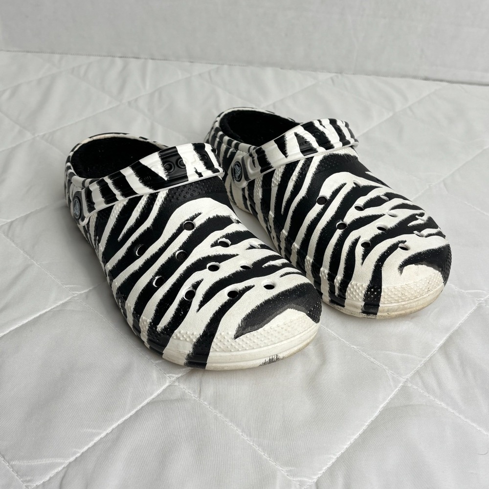 Crocs Zebra Print Faux Fur Lined Classic Clogs Womens 7 Mens 5 Black White - Picture 12 of 16